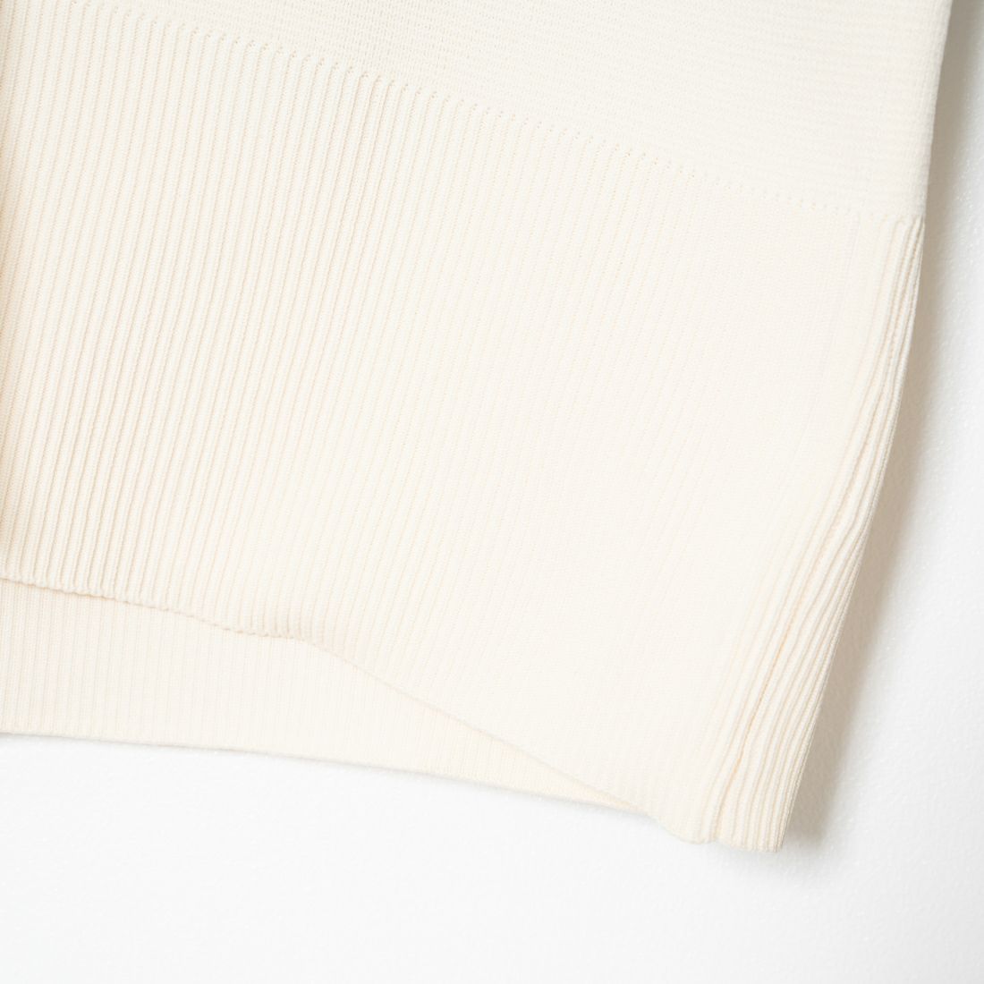 Maison de L'allure [メゾン ドゥ ラリュール] 金ボタン Vネックカーディガン [M24131018] 50 NAT/BLK