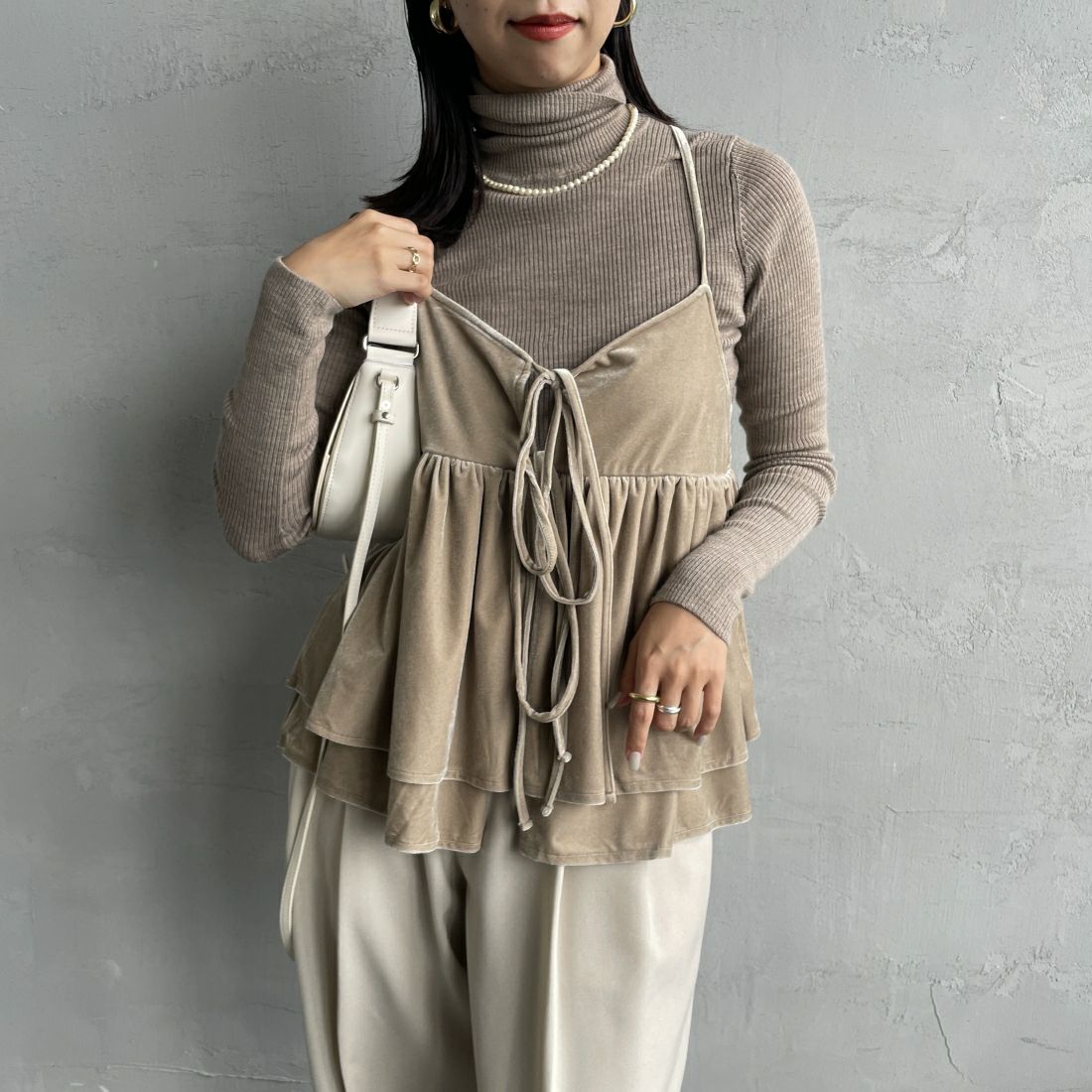 23 GREIGE&&モデル身長：163cm 着用サイズ：F&&