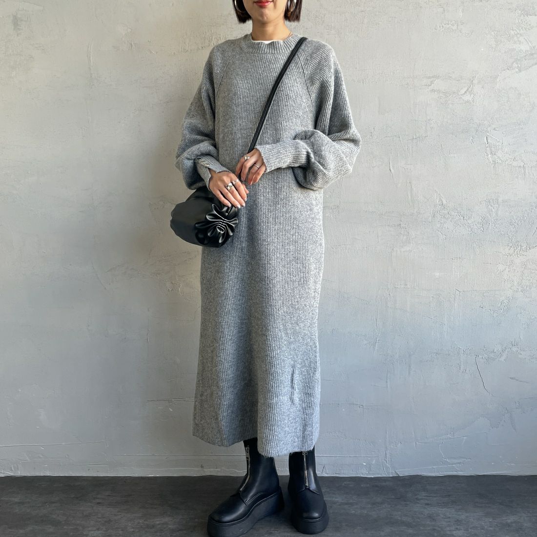 07 GRAY&&モデル身長：159cm 着用サイズ：F&&