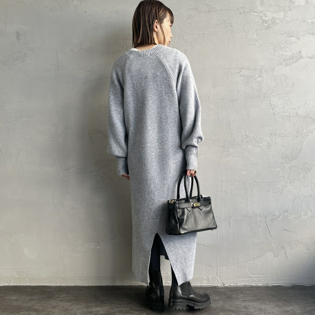 By/m [バイエム] 袖ボタン メランジニットワンピース [B23441005] 12 BLUE &&モデル身長：158cm 着用サイズ：F&&