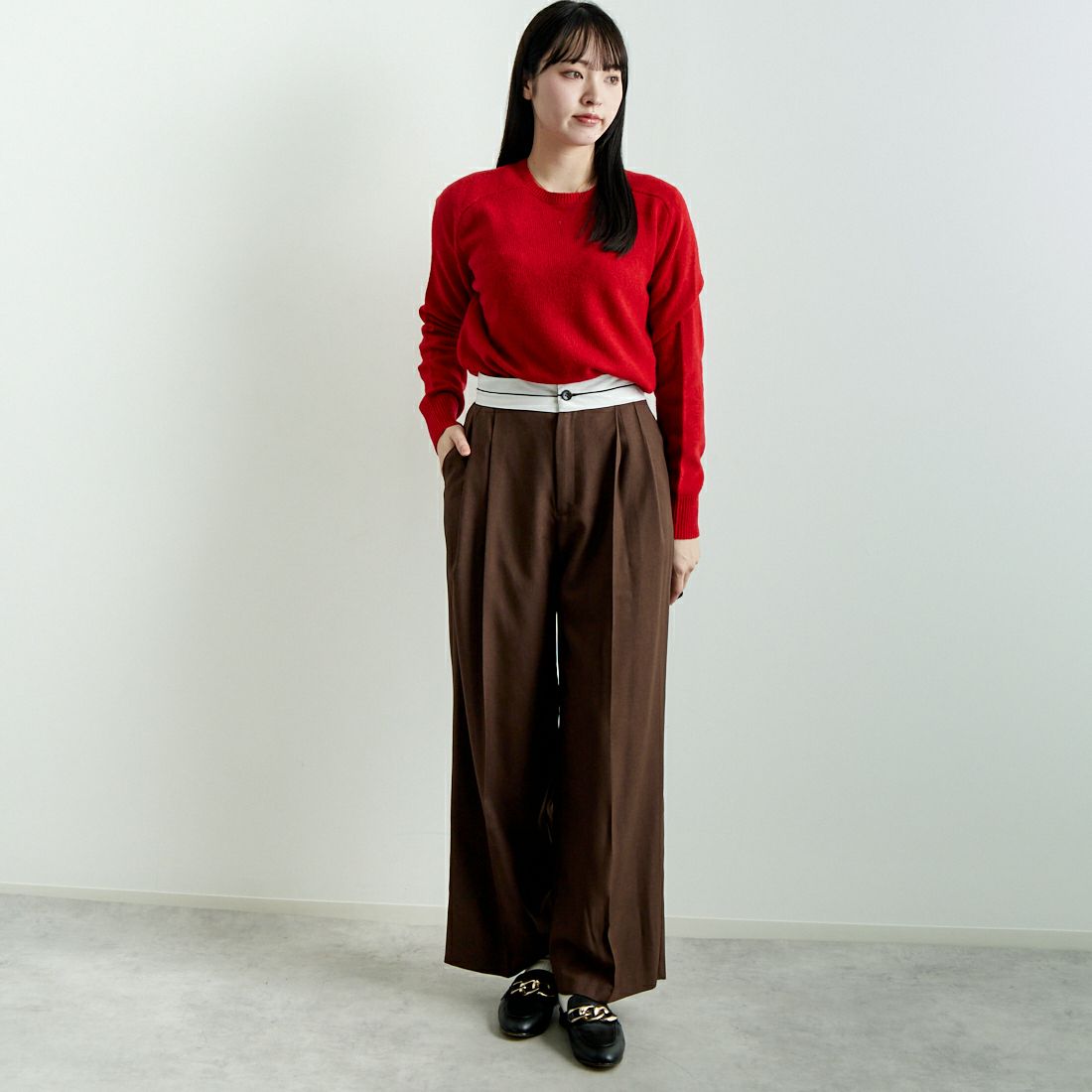 Jeans Factory Clothes [ジーンズファクトリークローズ] スタンダードクルーネックニット [24FW-IN-002] RED &&モデル身長：167cm 着用サイズ：F&&