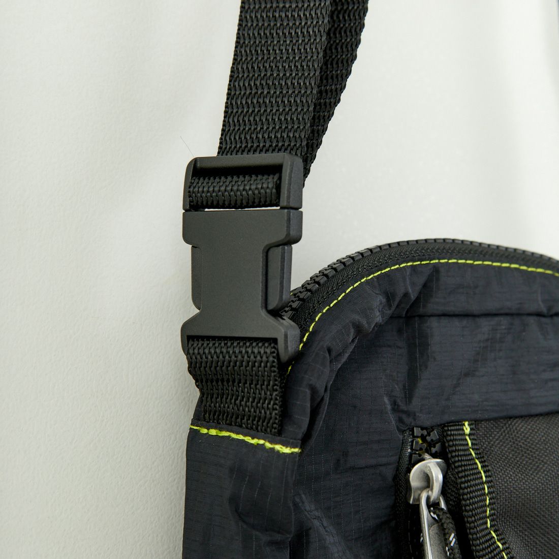 adidas Originals [アディダス オリジナルス] スモールアイテムバッグ [KSS04] JC5984
