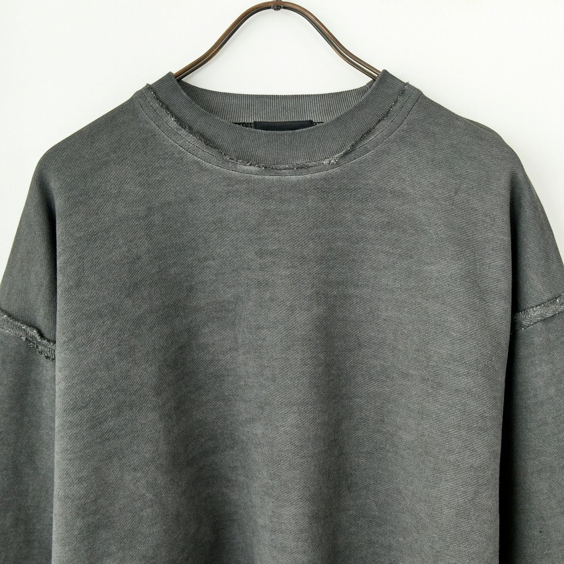 SLICK [スリック] ピグメントダイ ダメージスウェットシャツ [5155923] 720 COAL B