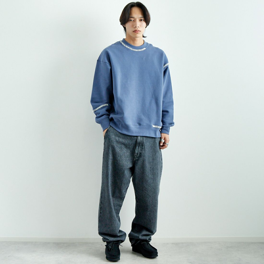 NEEDBY heritage [ニードバイヘリテージ] DANIEL ワイドテーパードデニム [B1C601937SDG] S-DK GRAY &&モデル身長：179cm 着用サイズ：32&&
