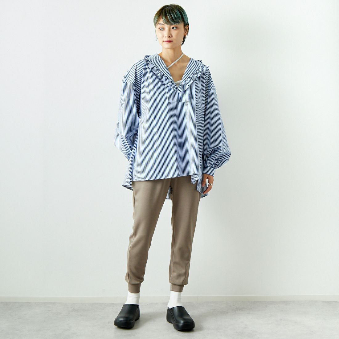 Jeans Factory Clothes [ジーンズファクトリークローズ] ダンボールジョガーパンツ [21243069] 056 ｶｰｷ &&モデル身長：160cm 着用サイズ：36&&