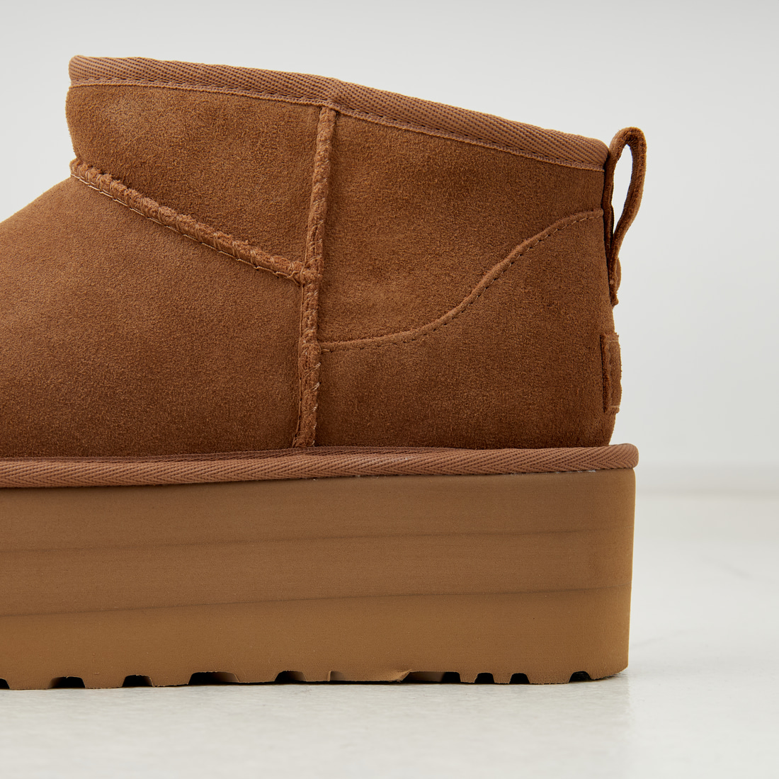 UGG [アグ] クラシック ウルトラ ミニプラットフォーム [1135092] CHESTNUT