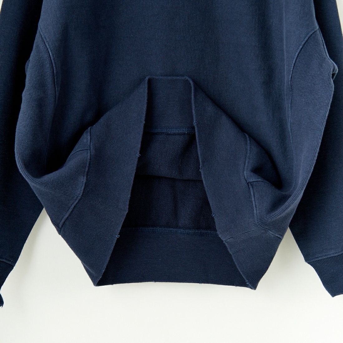 UNIVERSAL OVERALL [ユニバーサルオーバーオール] 別注 ダメージ加工 ヘビーウェイトスウェット [U2431220IN-JF] NAVY