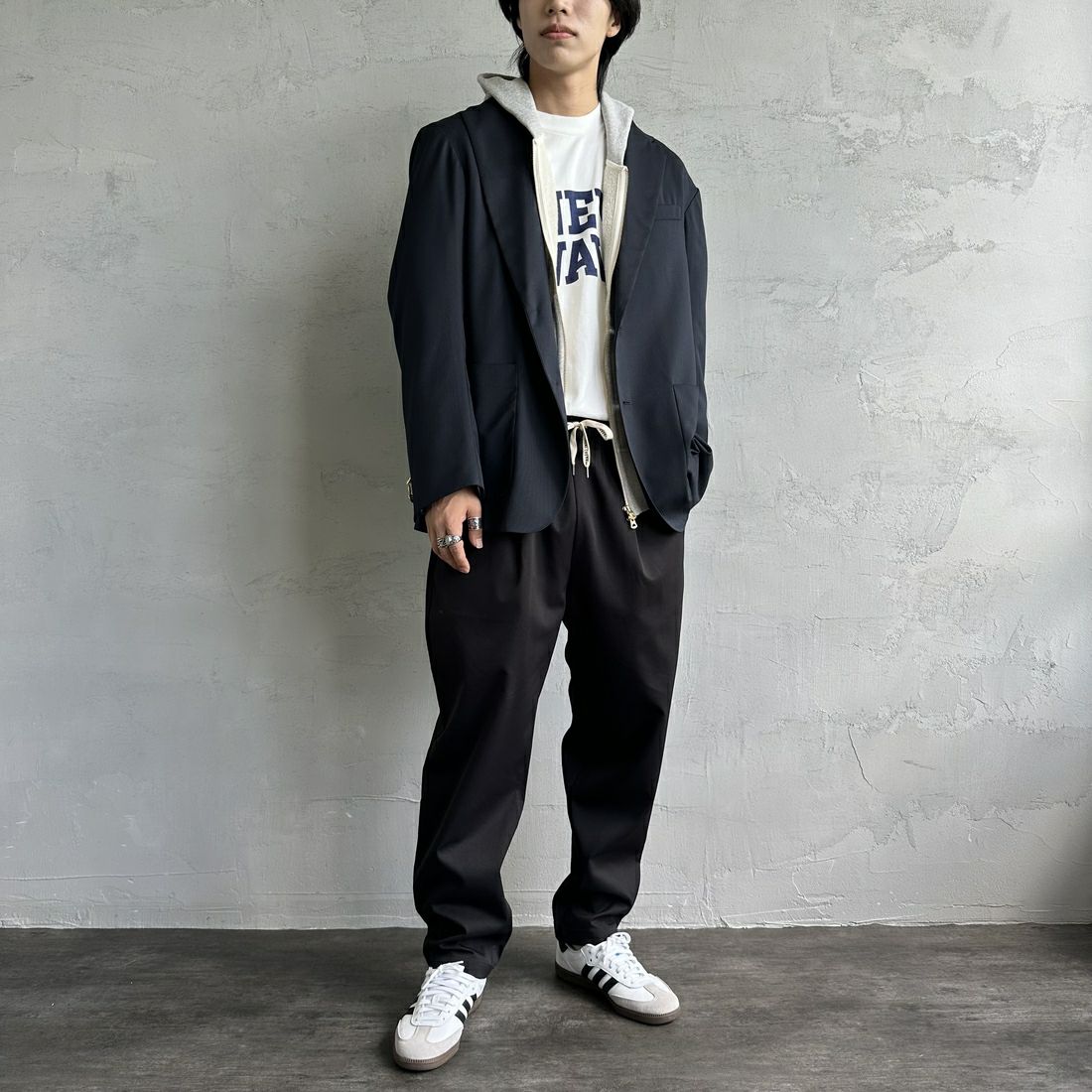 UNIVERSAL OVERALL [ユニバーサルオーバーオール] 別注 シェフパンツ [U2433601IN-JF] BLACK &&モデル身長：179cm 着用サイズ：L&&