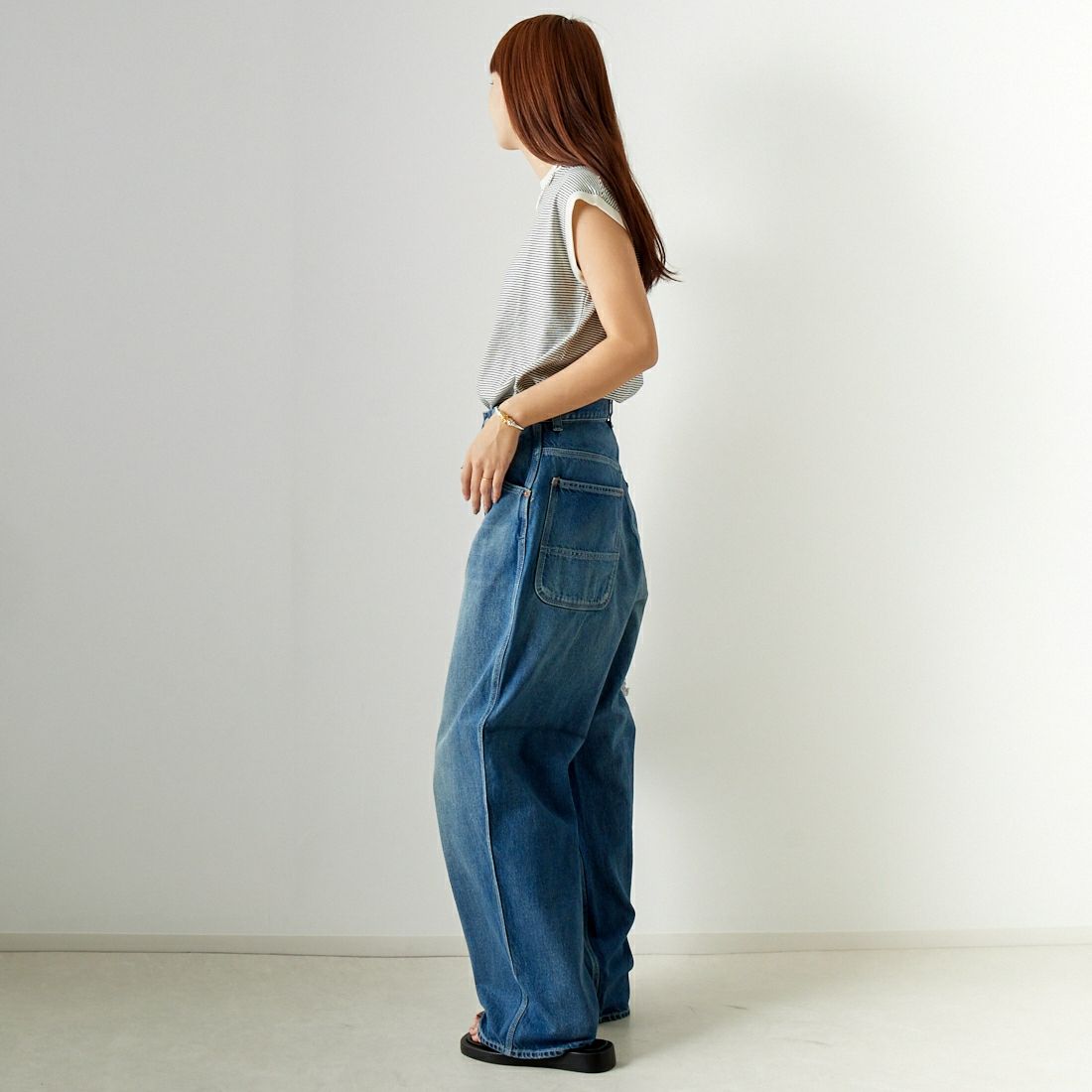 THE SHINZONE [ザ シンゾーン] ツールデニムパンツ [24MMSPA01] 83 BLUE &&モデル身長：167cm 着用サイズ：36&&
