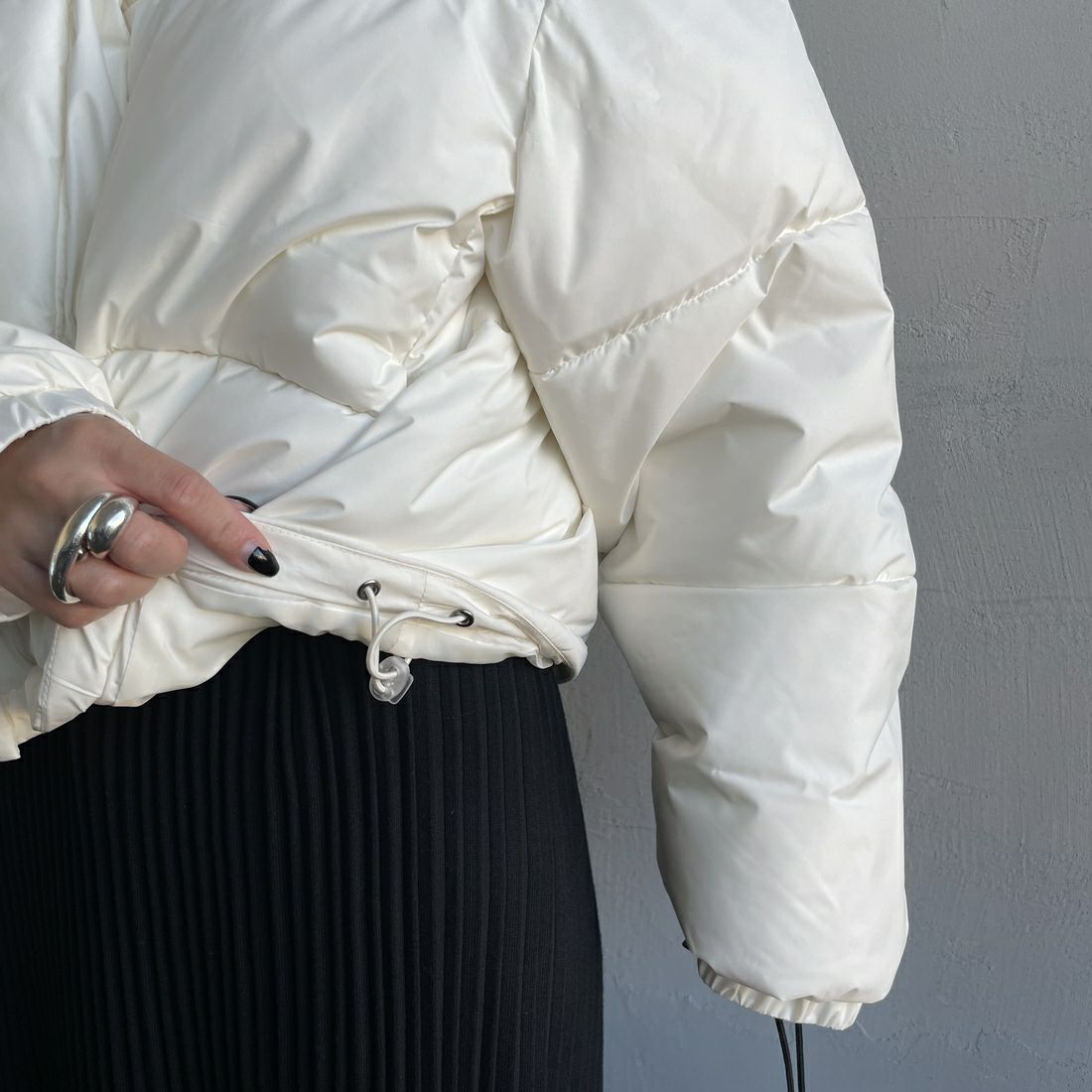 RVCA [ルーカ] ショートパファーダウンジャケット [BE044-761] CLO &&モデル身長：150cm 着用サイズ：M&&