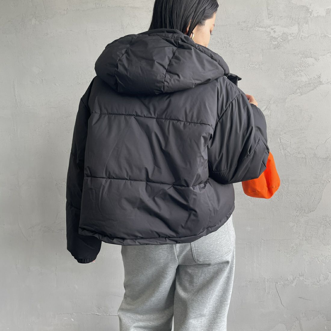 RVCA [ルーカ] ショートパファーダウンジャケット [BE044-761] BLK &&モデル身長：163cm 着用サイズ：M&&