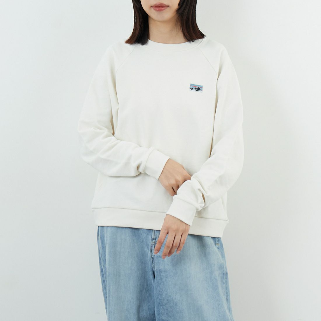 patagonia [パタゴニア] ウィメンズ エッセンシャルトップ [42171] WLWT &&モデル身長：162cm 着用サイズ：S&&