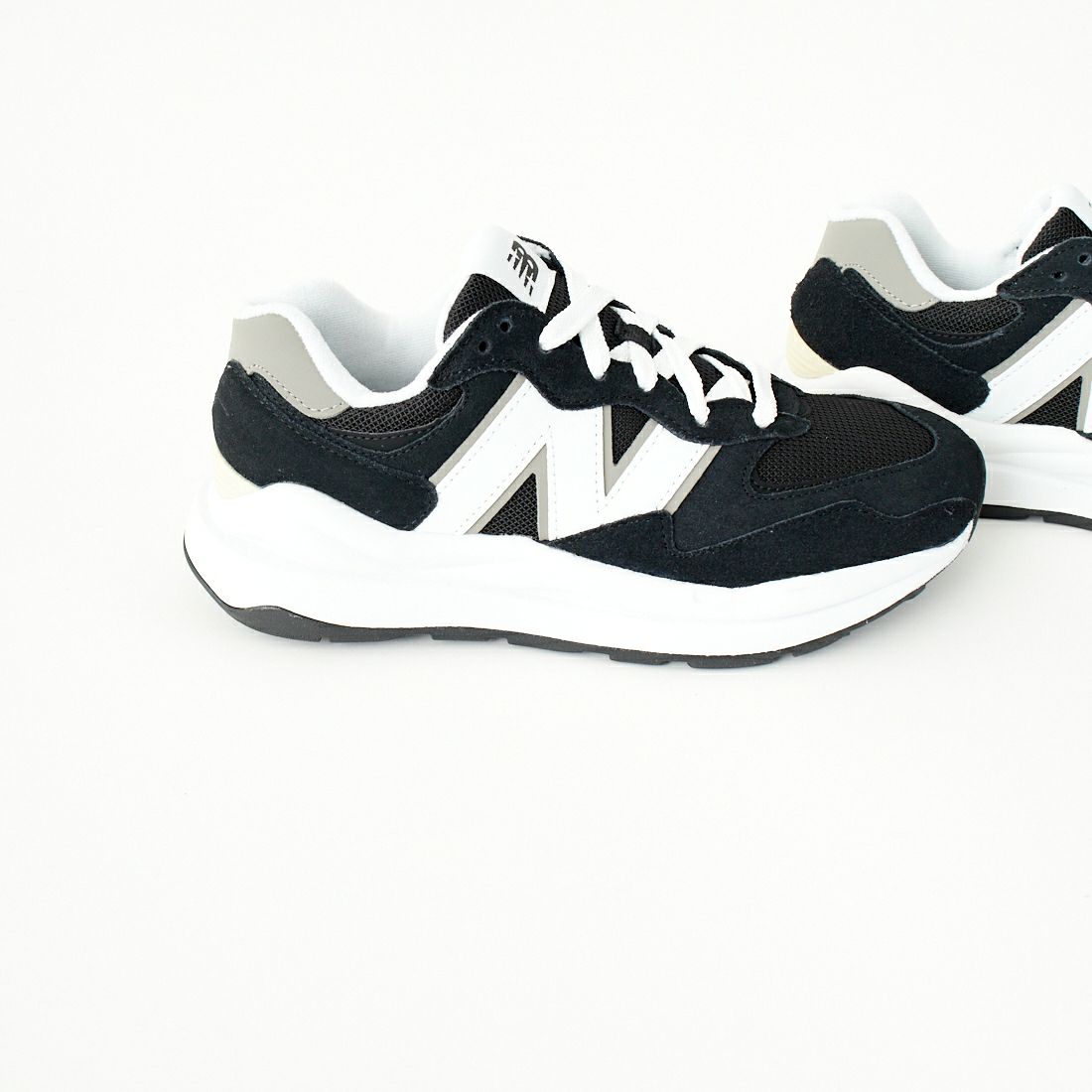 new balance [ニューバランス] スニーカー [M5740] CB ﾌﾞﾗｯｸ