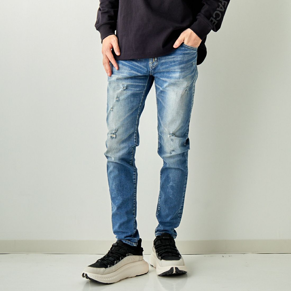 313C&&モデル身長：173cm 着用サイズ：28&&