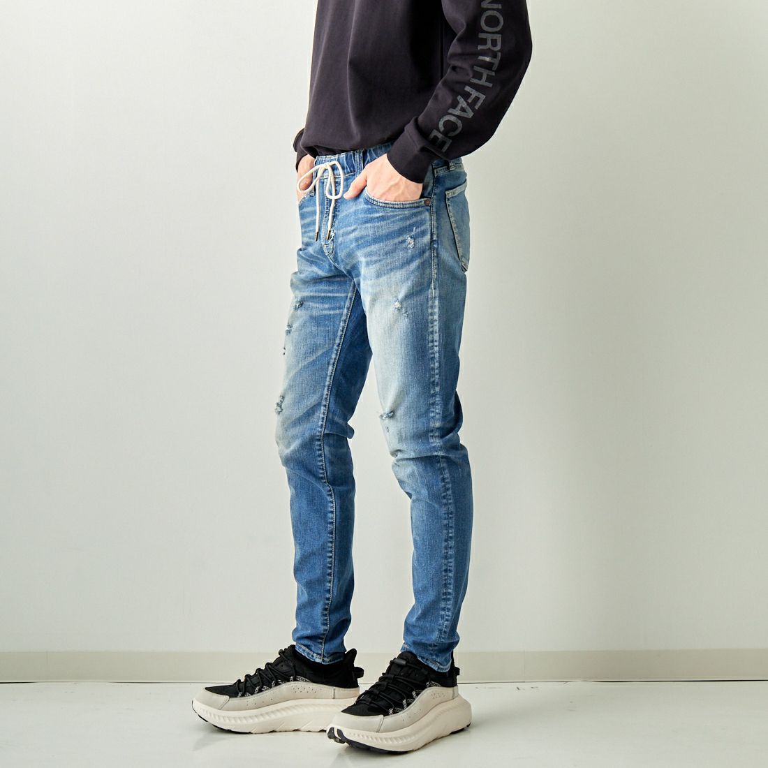 BIG JOHN [ビッグジョン] テーパードジョガー [MMM336H] 313C &&モデル身長：173cm 着用サイズ：28&&