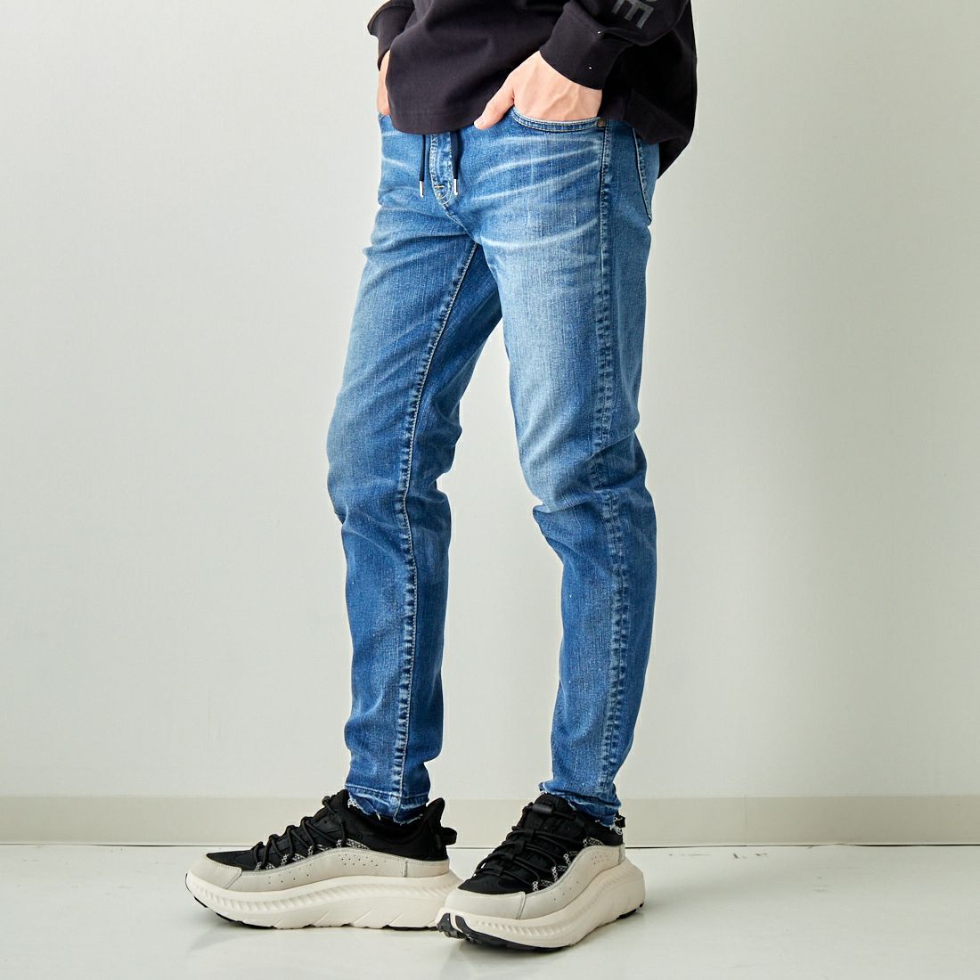 BIG JOHN [ビッグジョン] テーパードジョガー [MMM336H] 413F &&モデル身長：173cm 着用サイズ：28&&