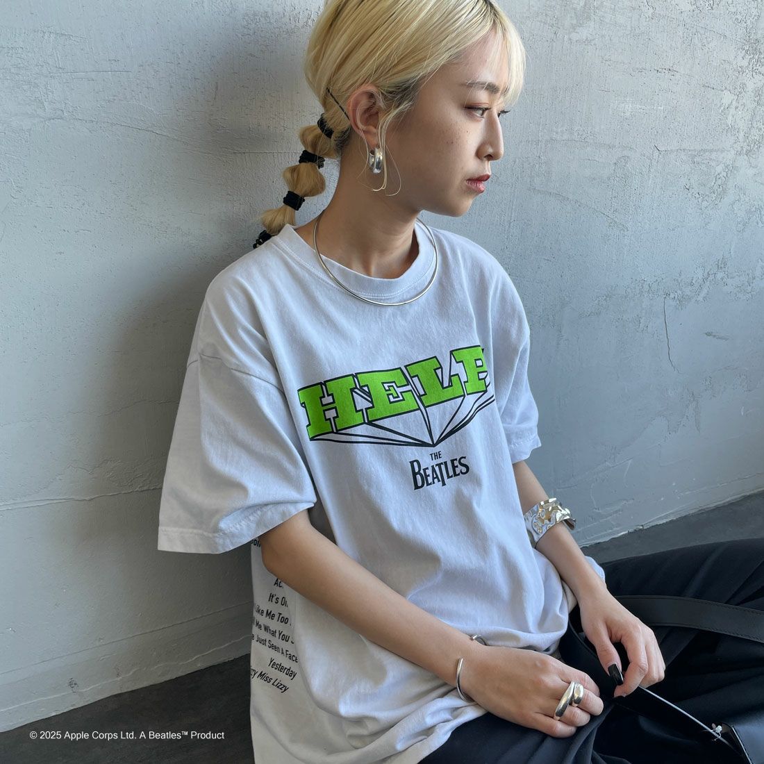 GOOD ROCK SPEED [グッドロックスピード] 別注 THE BEATLES ロックプリントTシャツ [INTN-026-JF] LT.GRAY &&モデル身長：150cm 着用サイズ：M&&