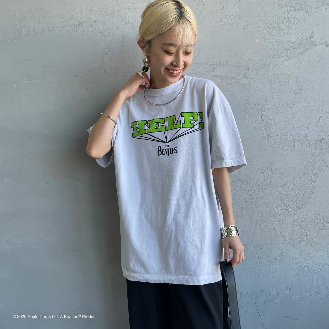 GOOD ROCK SPEED [グッドロックスピード] 別注 THE BEATLES ロックプリントTシャツ [INTN-026-JF] LT.GRAY &&モデル身長：150cm 着用サイズ：M&&