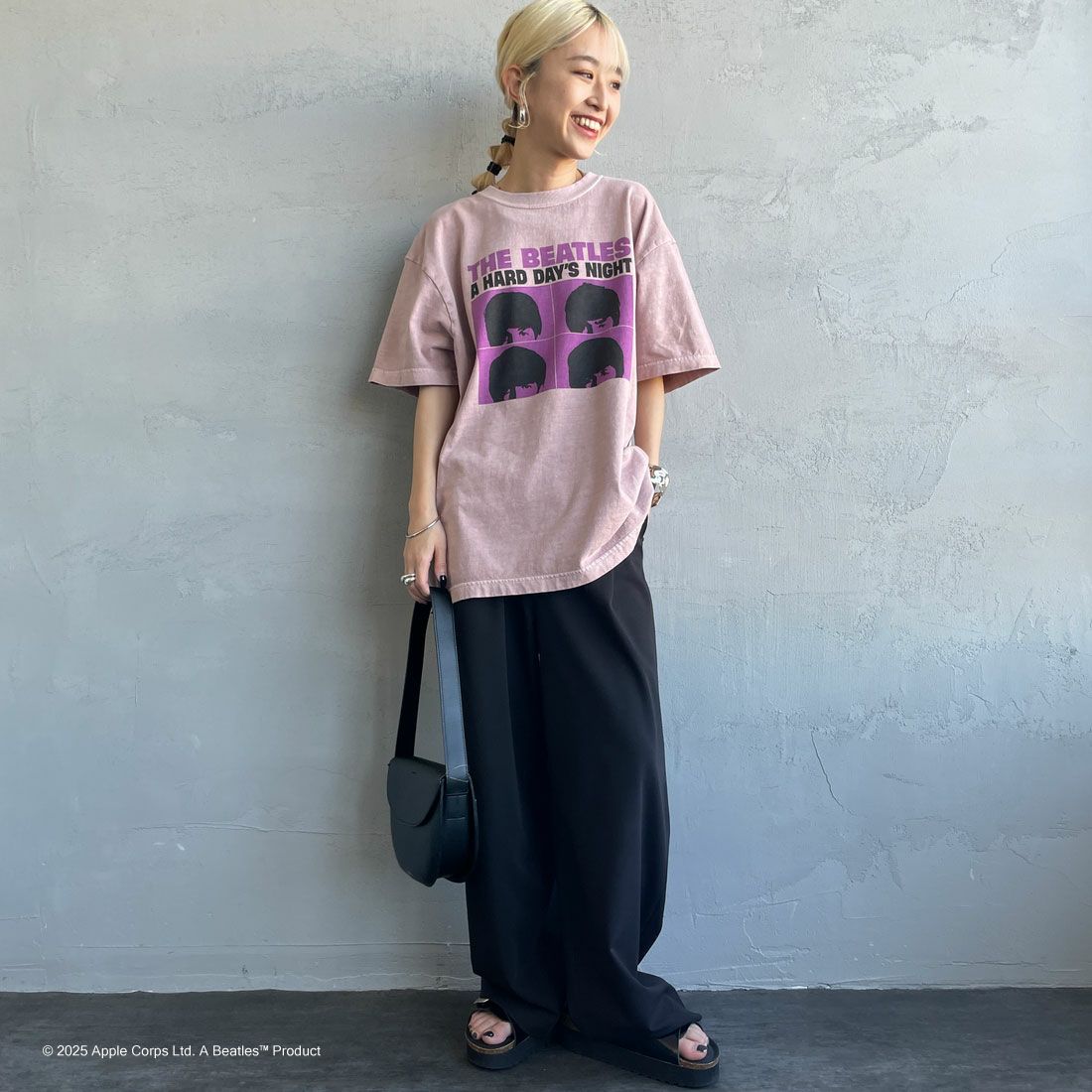 GOOD ROCK SPEED [グッドロックスピード] 別注 THE BEATLES ロックプリントTシャツ [INTN-027-JF] PINK &&モデル身長：150cm 着用サイズ：M&&