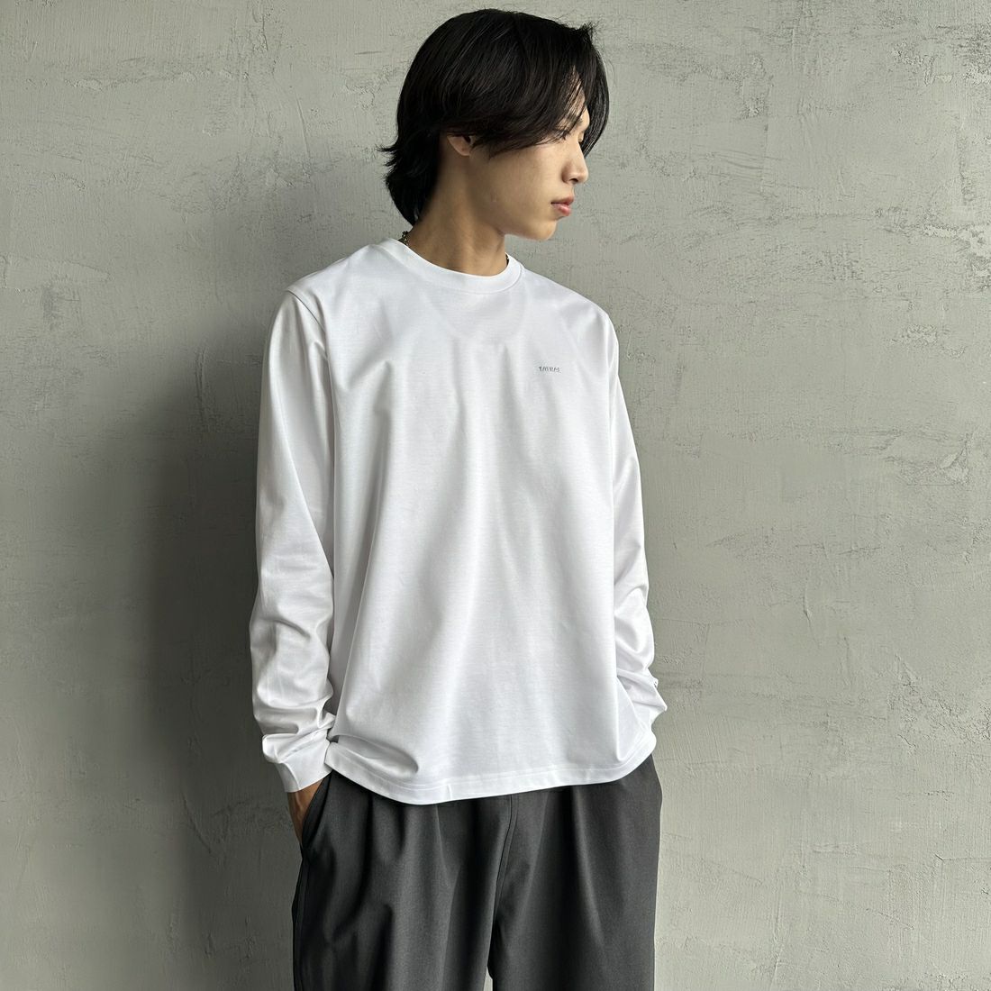 TATRAS [タトラス] SICADO ロングスリーブTシャツ [MTAT25S8196-M] BLACK &&モデル身長：179cm 着用サイズ：3&&