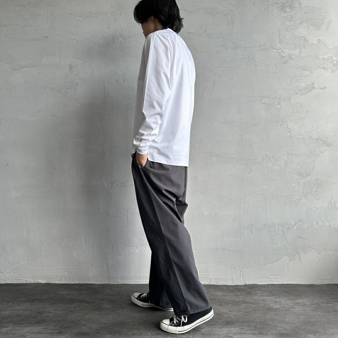 TATRAS [タトラス] SICADO ロングスリーブTシャツ [MTAT25S8196-M] BLACK &&モデル身長：179cm 着用サイズ：3&&