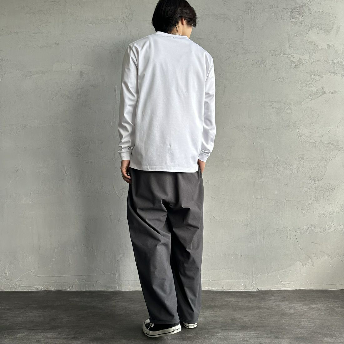 TATRAS [タトラス] SICADO ロングスリーブTシャツ [MTAT25S8196-M] BLACK &&モデル身長：179cm 着用サイズ：3&&