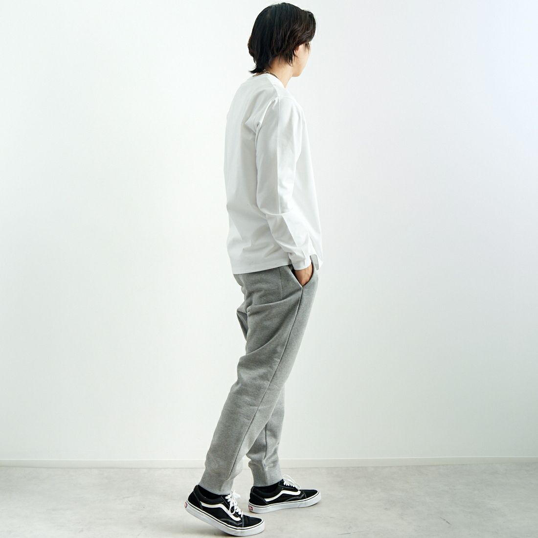 TATRAS [タトラス] FOLMIDO スウェットパンツ [MTAT25S5092-S] GRAY&&モデル身長：179cm 着用サイズ：3&&