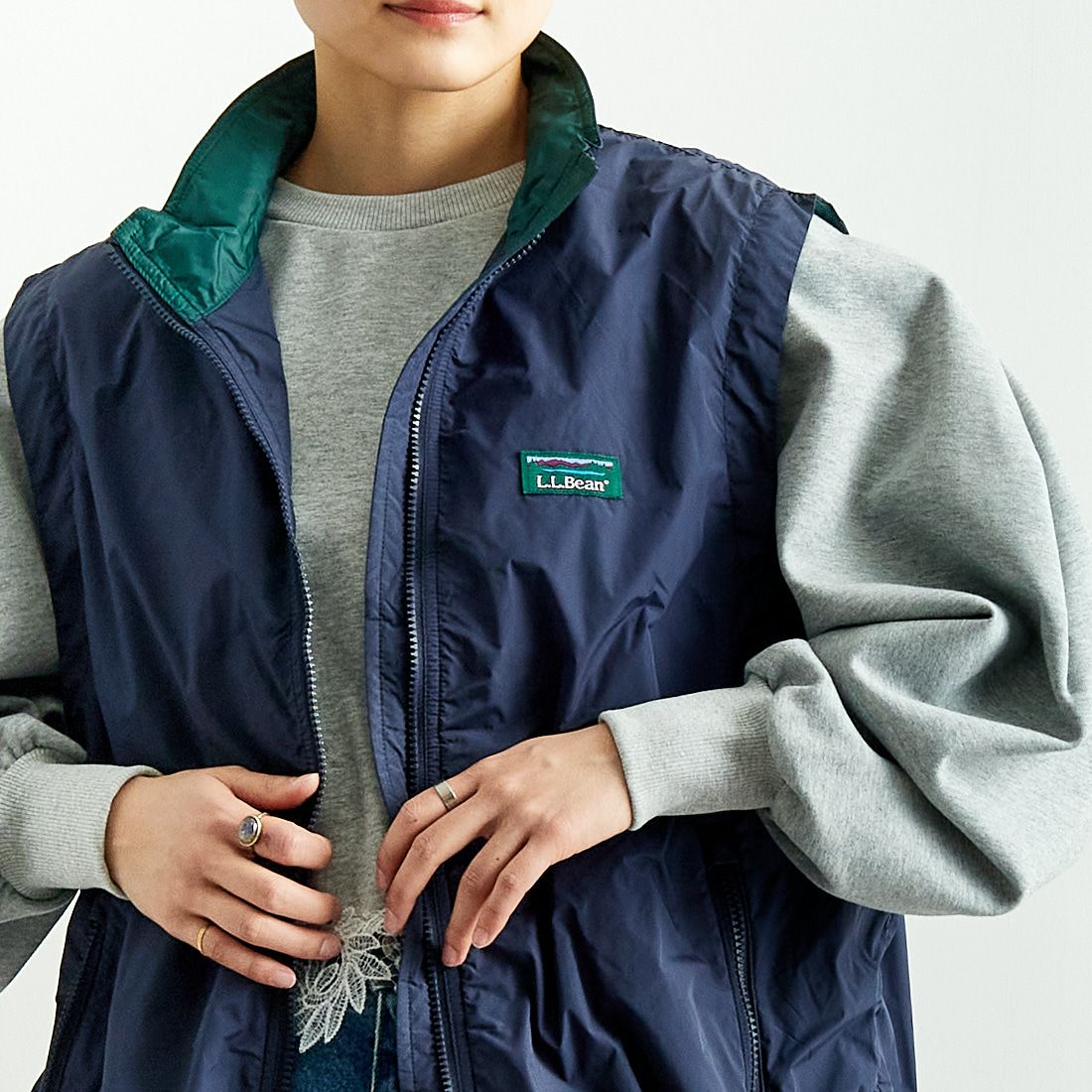 L.L.BEAN [エルエルビーン] ロックスベリーベスト [5175-9048] 67 NAVY &&モデル身長：160cm 着用サイズ：M&&