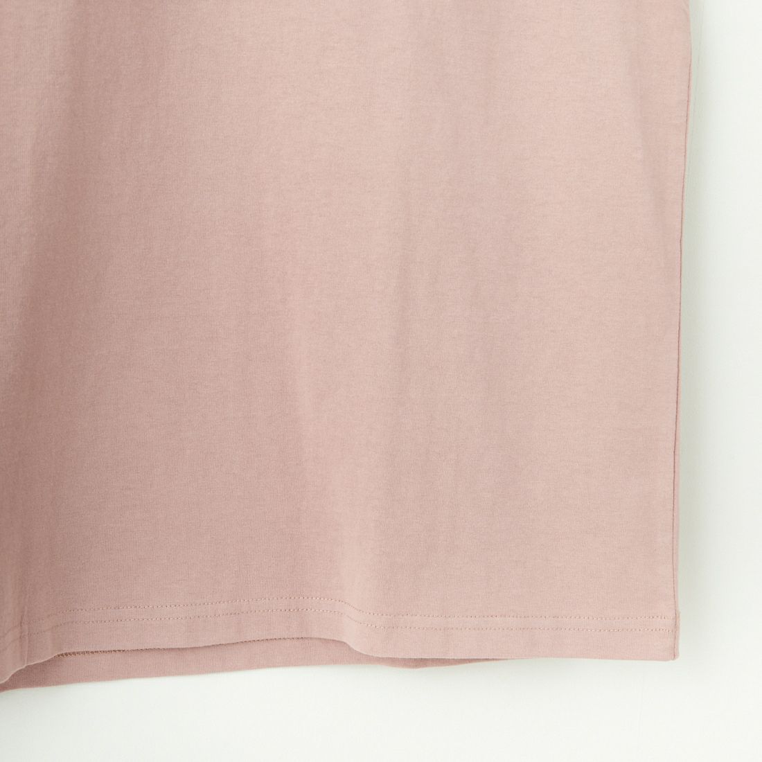 MANHATTAN PORTAGE [マンハッタンポーテージ] 別注 手描き風ロゴ バックプリントTシャツ [25SSMP-IN63-JF] PINK