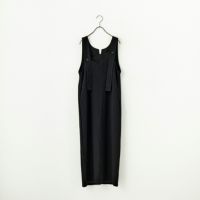09 BLACK