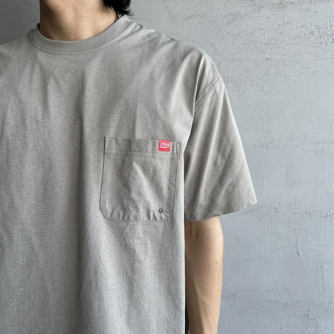 MANHATTAN PORTAGE [マンハッタンポーテージ] 別注 メッシュ切替 バックプリントTシャツ [25SSMP-IN65-JF] GREIGE