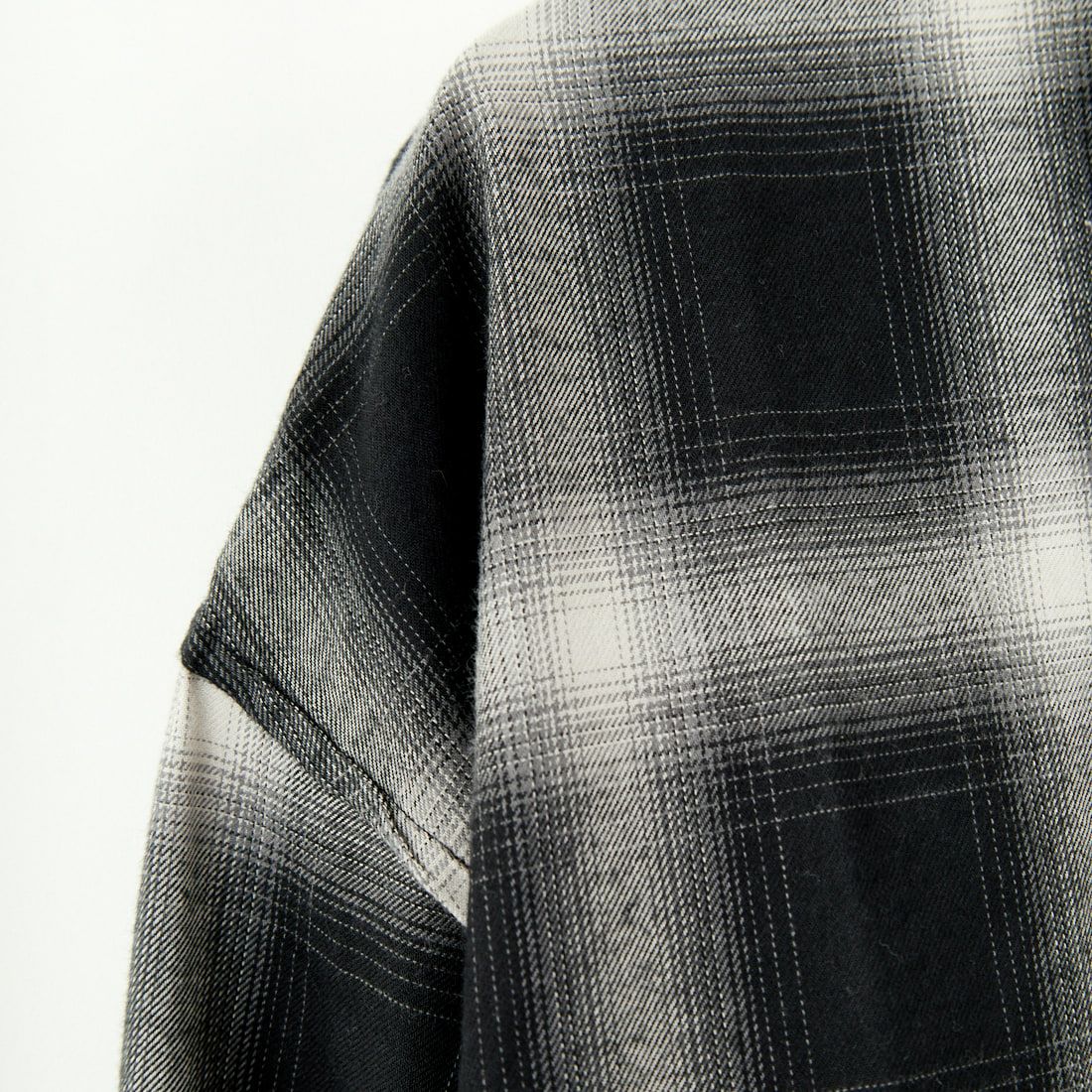 SLICK [スリック] オンブレチェック フランネルスリットシャツ [5155910] 700 BLACK