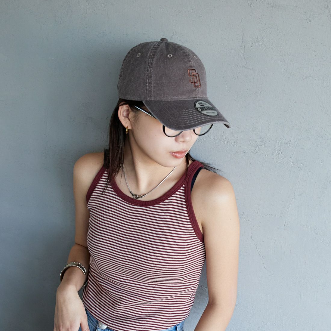 NEW ERA [ニューエラ] 別注 9TWENTY アシッドウォッシュ加工キャップ [14682598-JF] BROWN