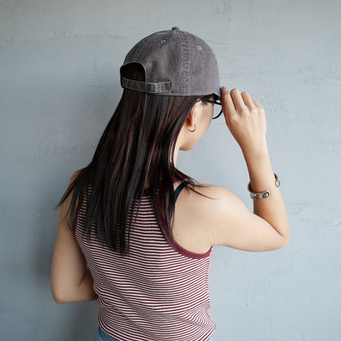 NEW ERA [ニューエラ] 別注 9TWENTY アシッドウォッシュ加工キャップ [14682598-JF] BROWN