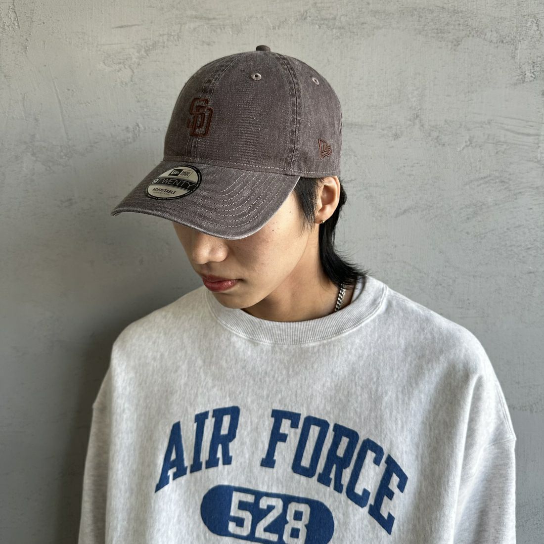 NEW ERA [ニューエラ] 別注 9TWENTY アシッドウォッシュ加工キャップ [14682598-JF] BROWN