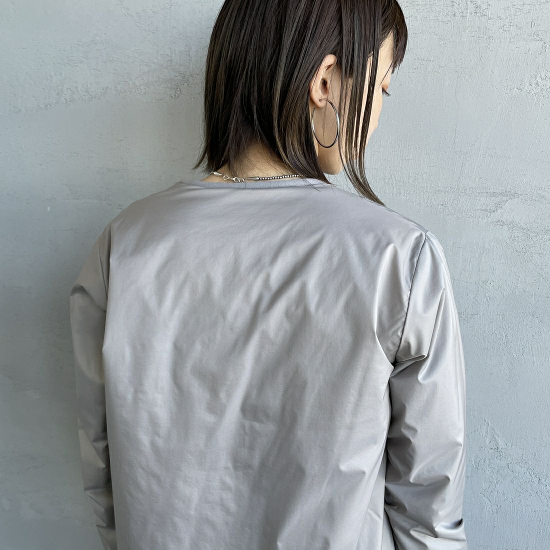 DANTON [ダントン] インサレーションノーカラージャケット [DT-A0632SNT] TAUPE &&モデル身長：158cm 着用サイズ：S&&