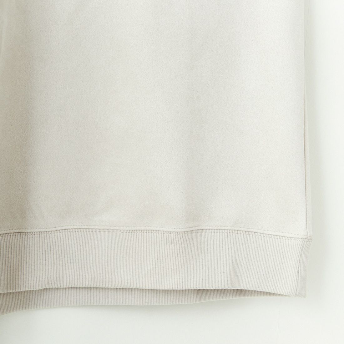 SLICK [スリック] ストレッチフェイクスエードパイピングプルオーバー [5155919] 520 GRY BE