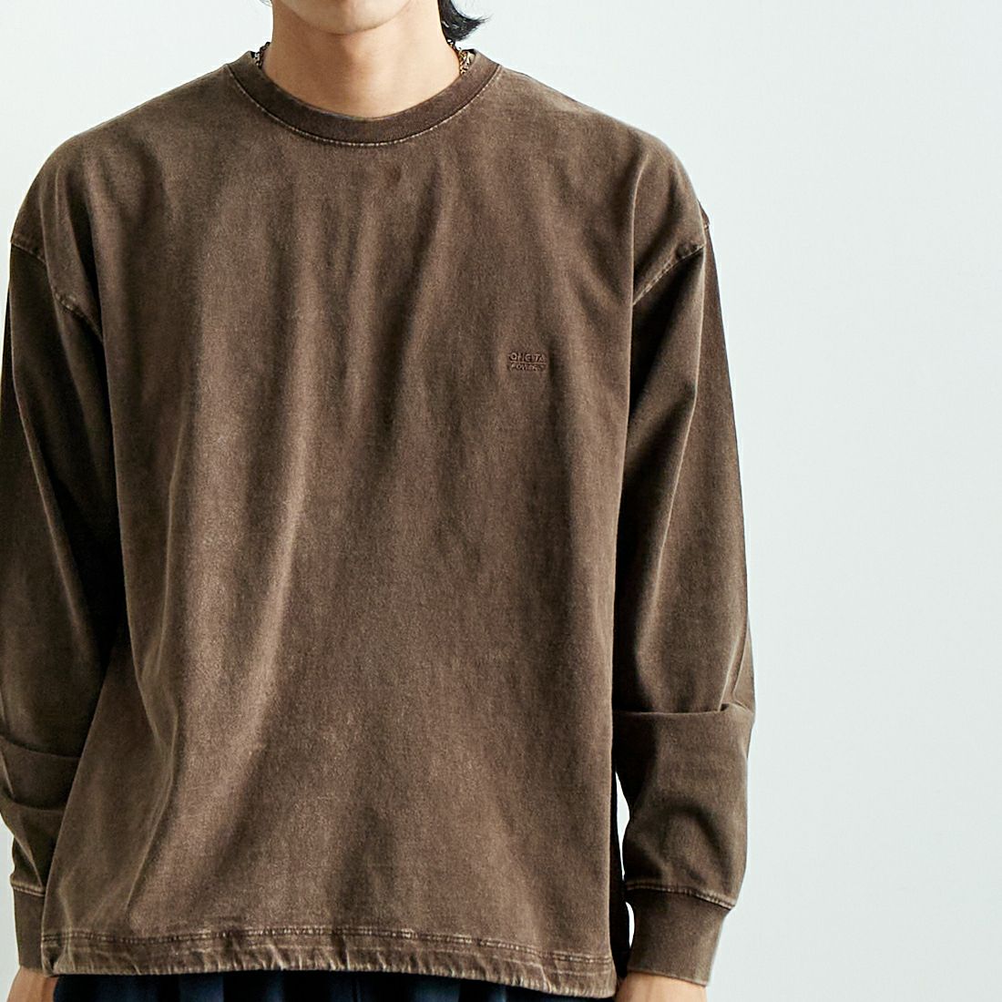 ONEITA [オニータ] ケミカル加工ドロストロングTシャツ [2521-412IN] BROWN &&モデル身長：179cm 着用サイズ：M&&