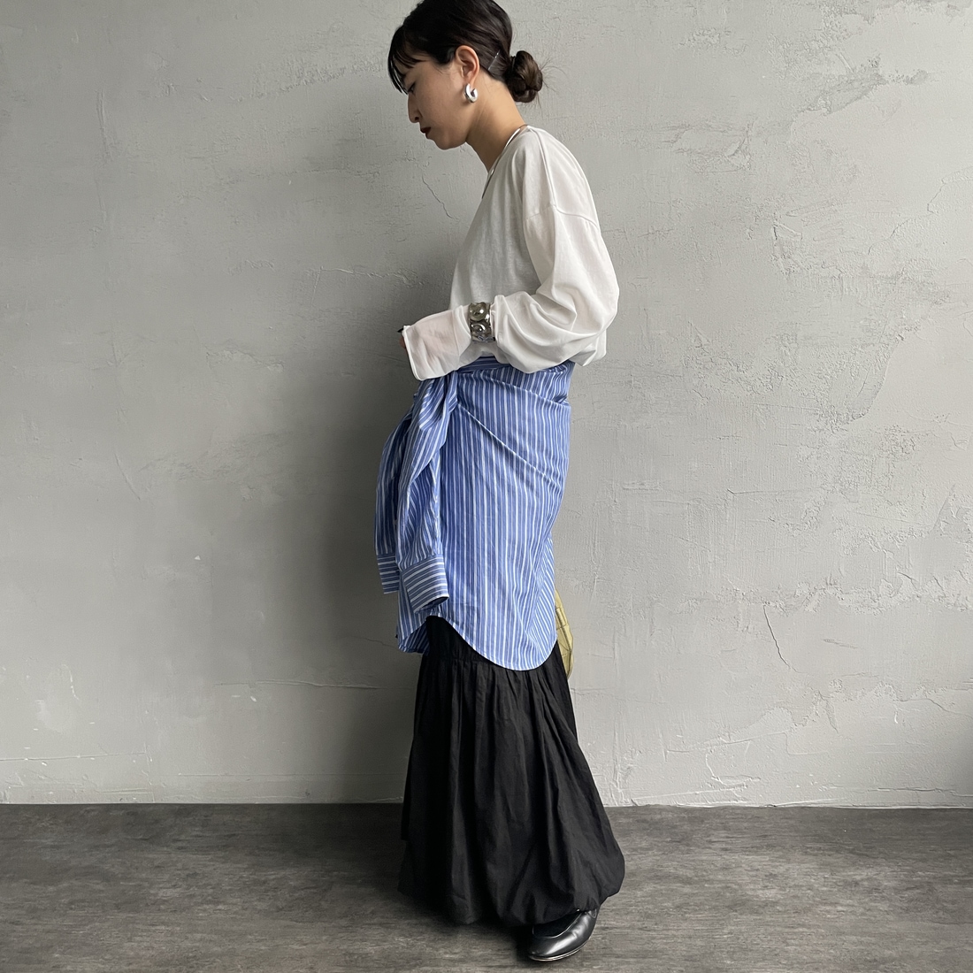 nenom [ネノム] 袖シアー切り替え ロングスリーブカットソー [NE23142058] 02 OFF &&モデル身長：150cm 着用サイズ：F&&