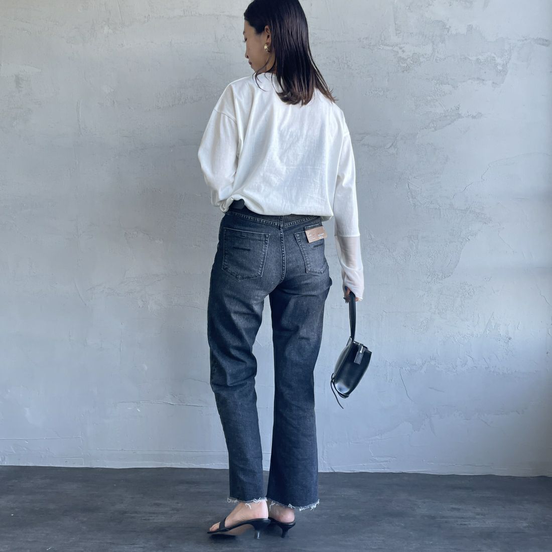 nenom [ネノム] 袖シアー切り替え ロングスリーブカットソー [NE23142058] 02 OFF&&モデル身長：163cm 着用サイズ：F&&