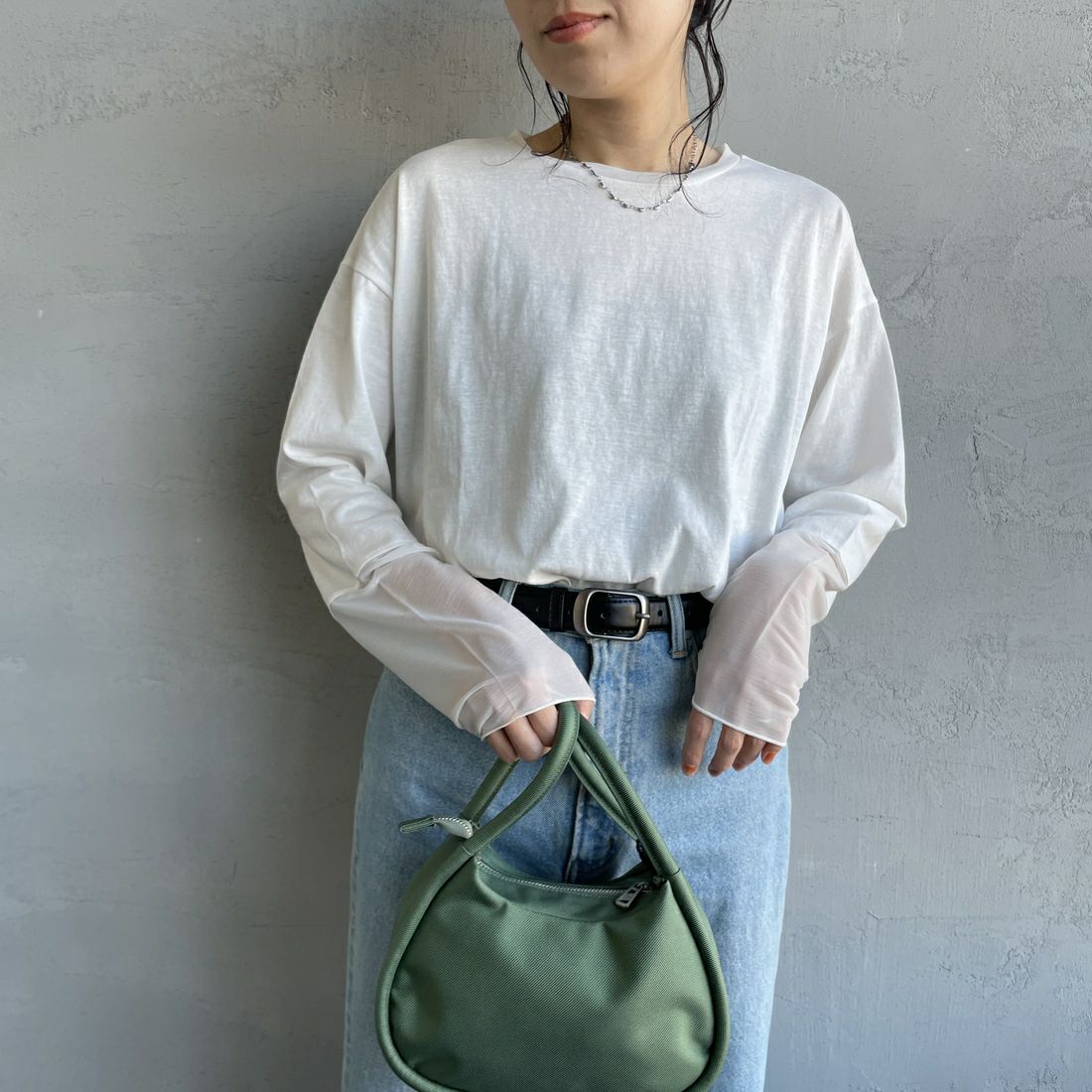 nenom [ネノム] 袖シアー切り替え ロングスリーブカットソー [NE23142058] 02 OFF&&モデル身長：160cm 着用サイズ：F&&
