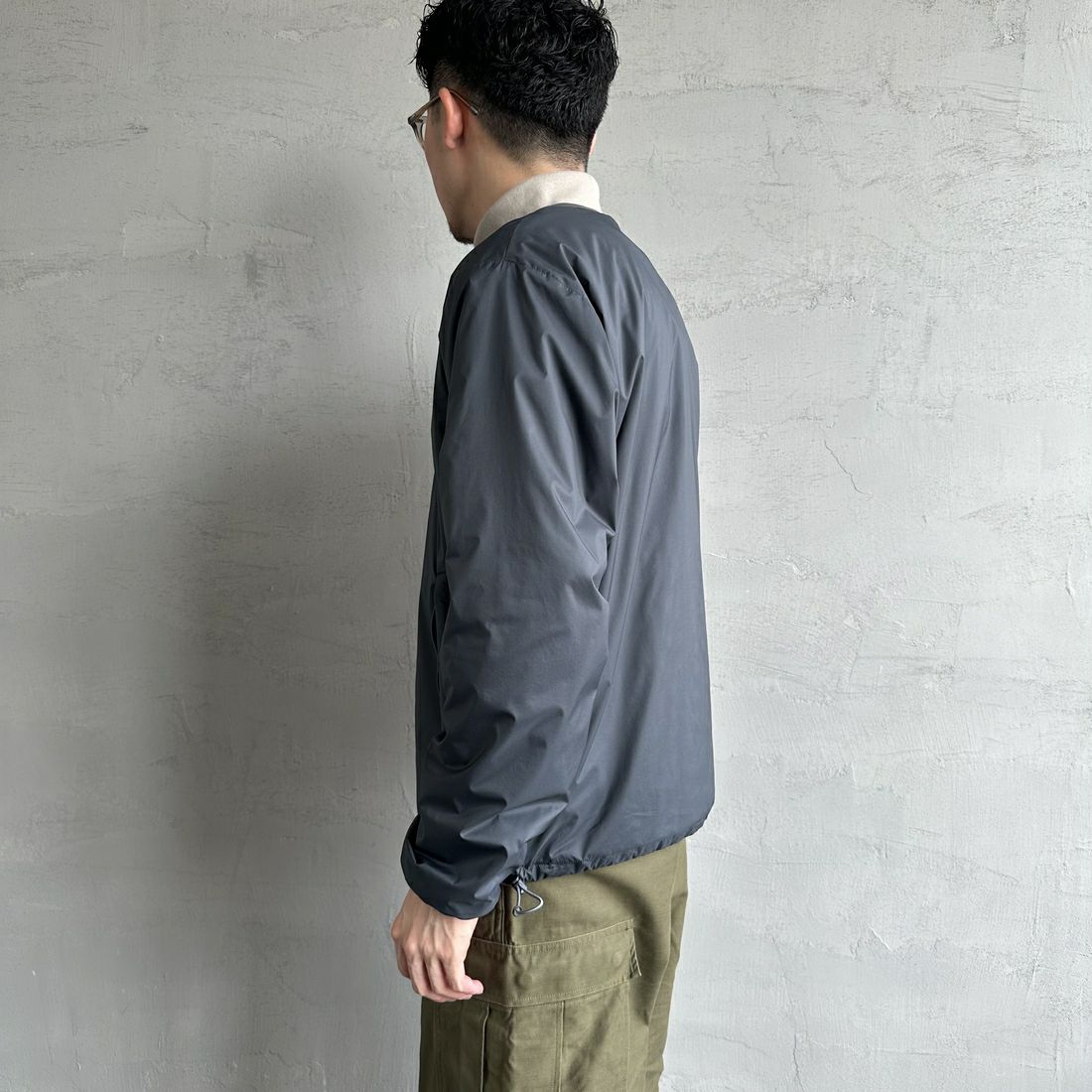 DANTON [ダントン] インサレーションノーカラージャケット [DT-A0633SNT] STEEL GREY &&モデル身長：168cm 着用サイズ：L&&