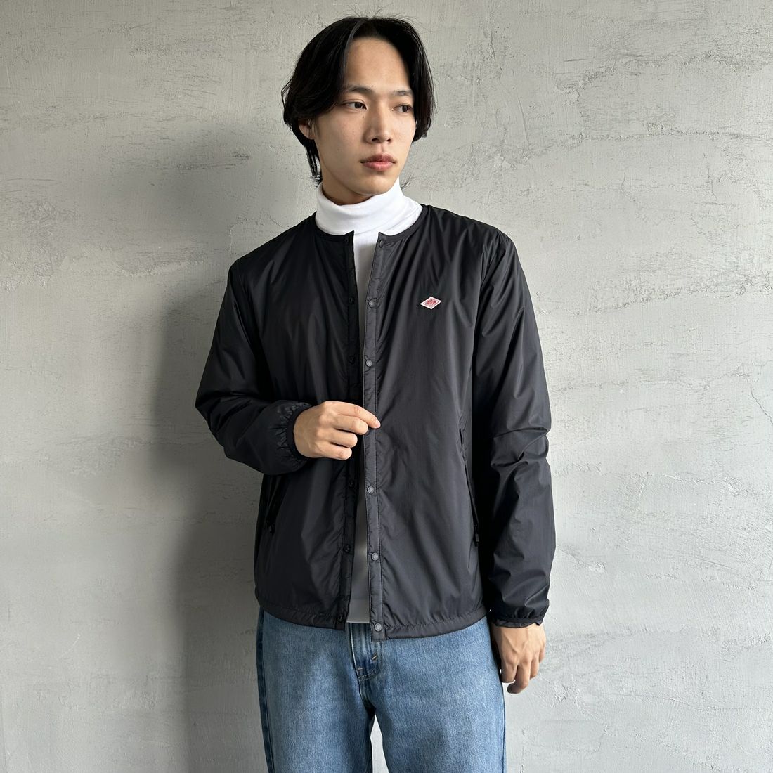 DANTON [ダントン] インサレーションノーカラージャケット [DT-A0633SNT] BLACK &&モデル身長：179cm 着用サイズ：L&&