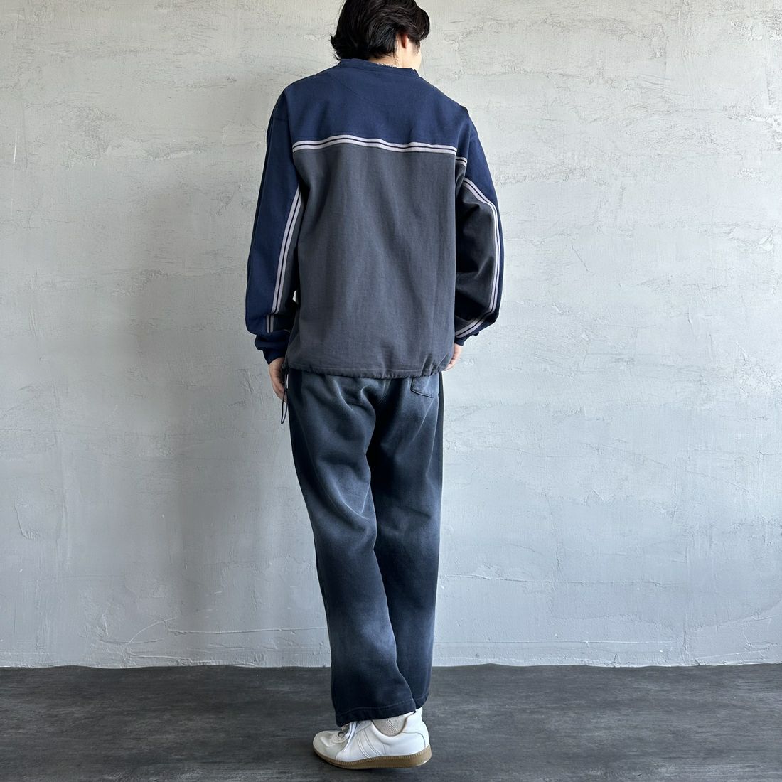 Jeans Factory Clothes [ジーンズファクトリークローズ] ピグメント加工 バレルワイドスウェットパンツ [2521-410IN] BLACK &&モデル身長：179cm 着用サイズ：L&&