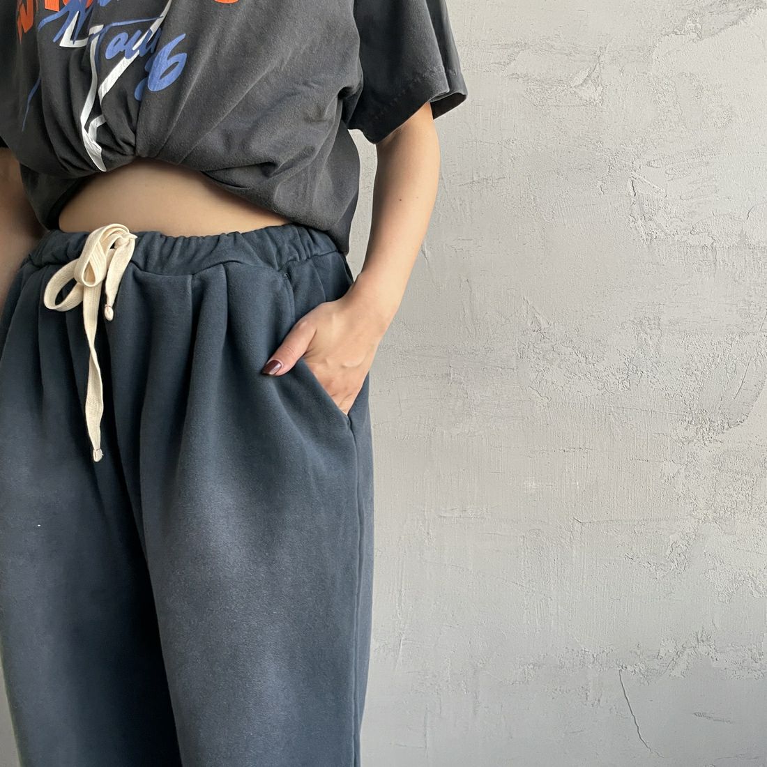 Jeans Factory Clothes [ジーンズファクトリークローズ] ピグメント加工 バレルワイドスウェットパンツ [2521-410IN] NAVY &&モデル身長：163cm 着用サイズ：S&&