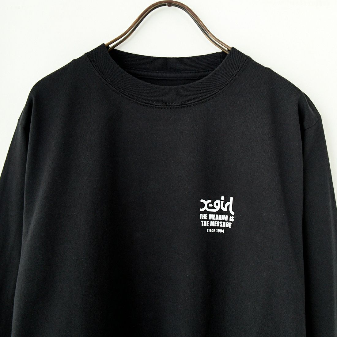 X-girl [エックスガール] フェイスロゴロングスリーブTシャツ [105251011014] BLACK