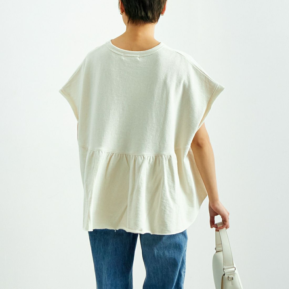 tumugu: [ツムグ] エコリバイバル裏毛ベスト [TC24409] 06 KINARI &&モデル身長：160cm 着用サイズ：F&&