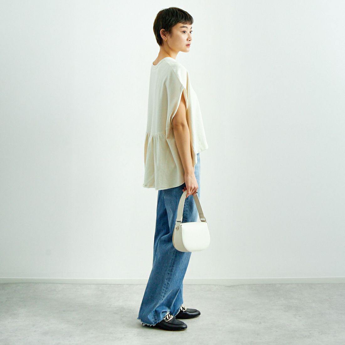 tumugu: [ツムグ] エコリバイバル裏毛ベスト [TC24409] 06 KINARI &&モデル身長：160cm 着用サイズ：F&&
