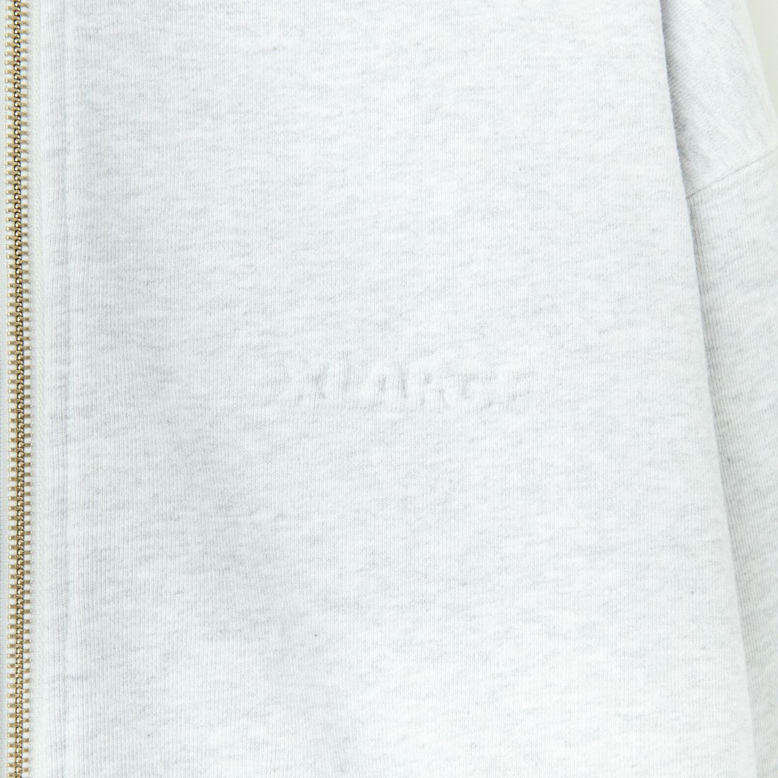 XLARGE [エクストララージ] エンボスOGボックスロゴ ジップアップスウェットフーディ [101251012002] ASH
