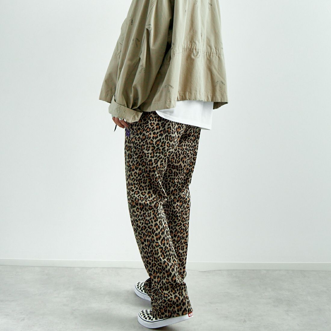 Needles [ニードルズ] トラックパンツ [QV316] B LEOPARD &&モデル身長：179cm 着用サイズ：M&&